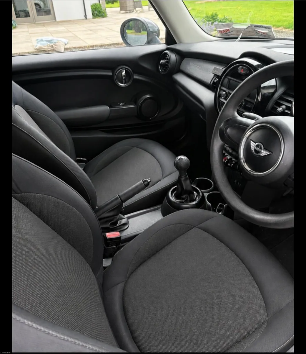 2016 MINI Cooper 1.5 Diesel - Image 6