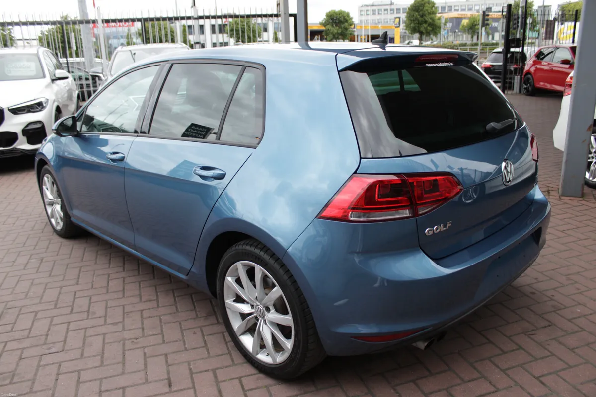 2017 VOLKSWAGEN GOLF HIGHLINE 1.4TSI 5DR HATCHBACK - Image 6