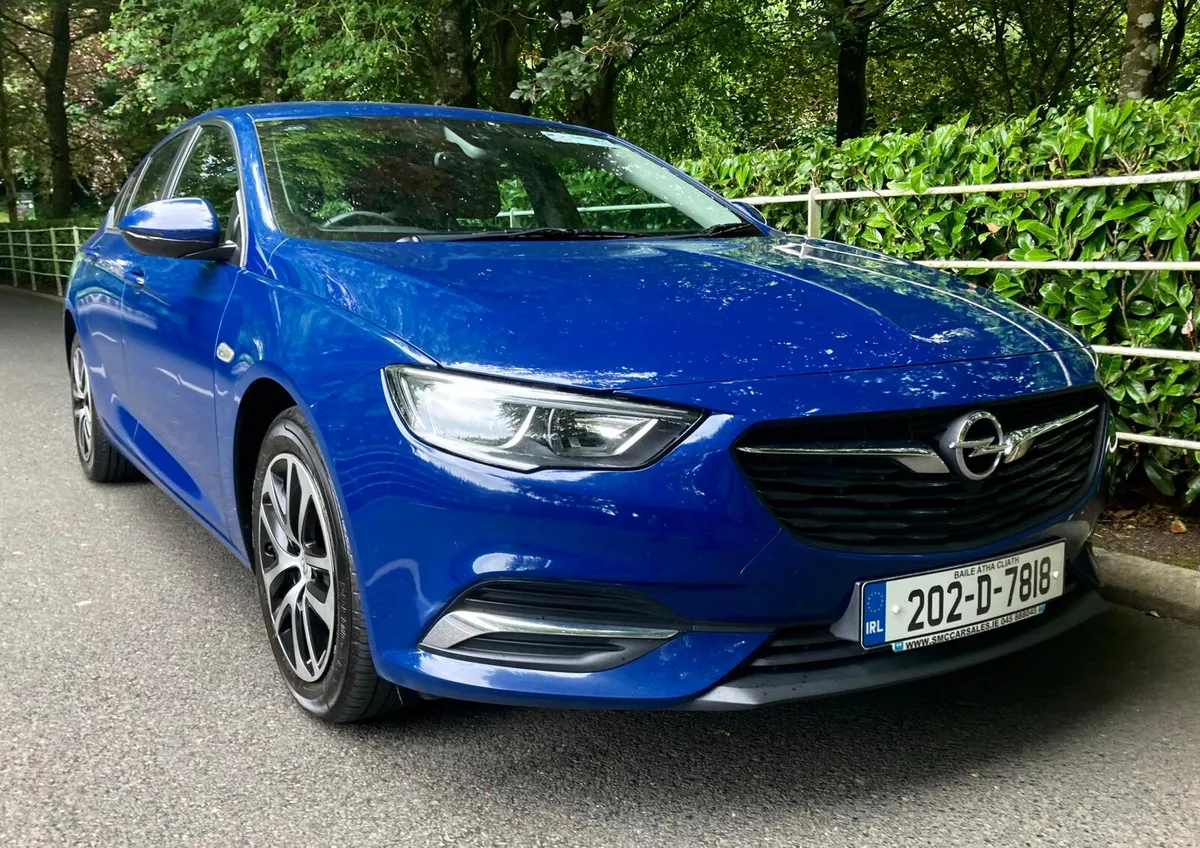 Opel Insignia  1.6 TurboD ecoTEC Deluxe Edition - Image 2