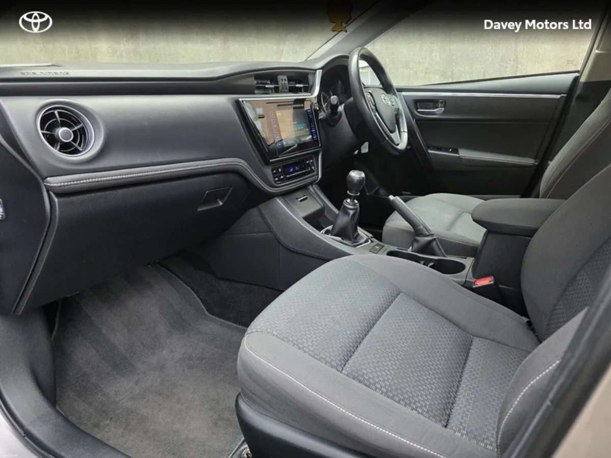 Toyota Corolla 1.33 LUNA SPORT 4DR - Image 6