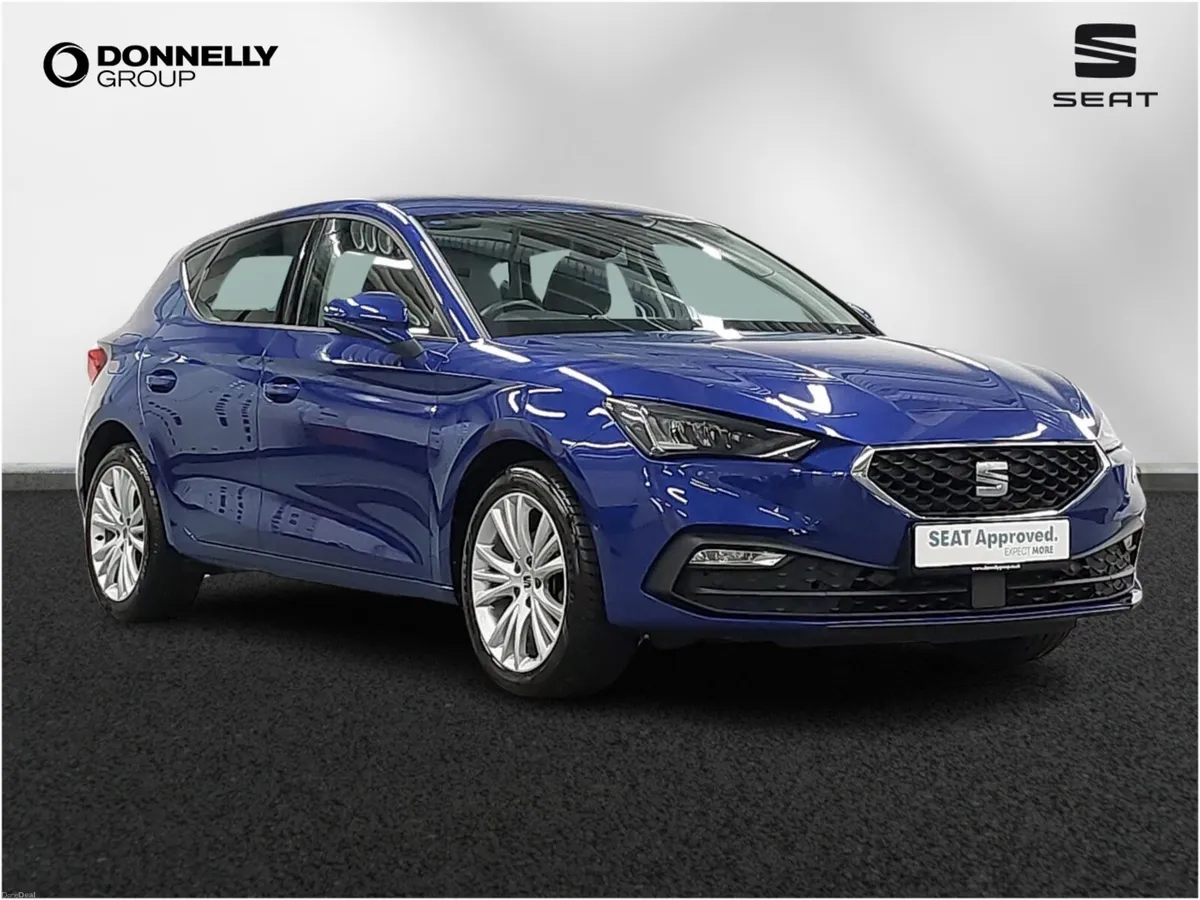 SEAT Leon Hatchback SE Dynamic - Image 1