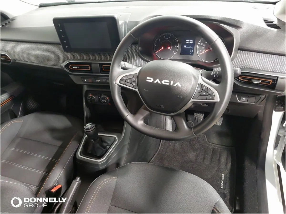 Dacia Sandero Stepway Hatchback Expression - Image 4