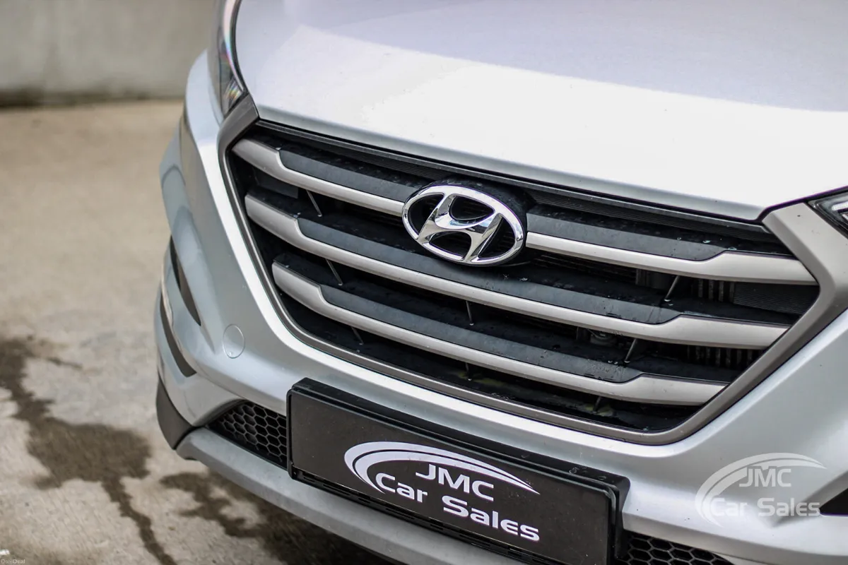 2018 HYUNDAI TUSCON EXECUTIVE - Image 3