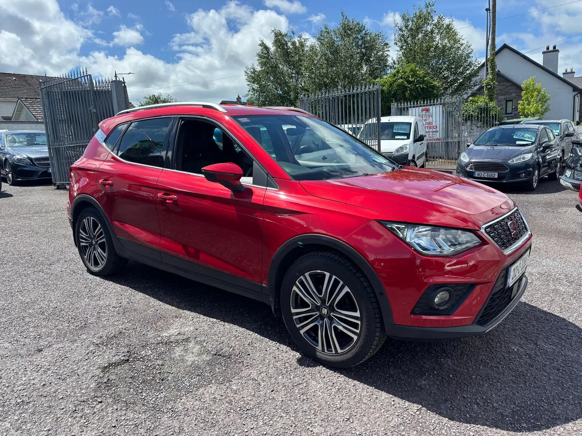 SEAT Arona 2021  PETROL  EXCELLENCE  MODEL - Image 1