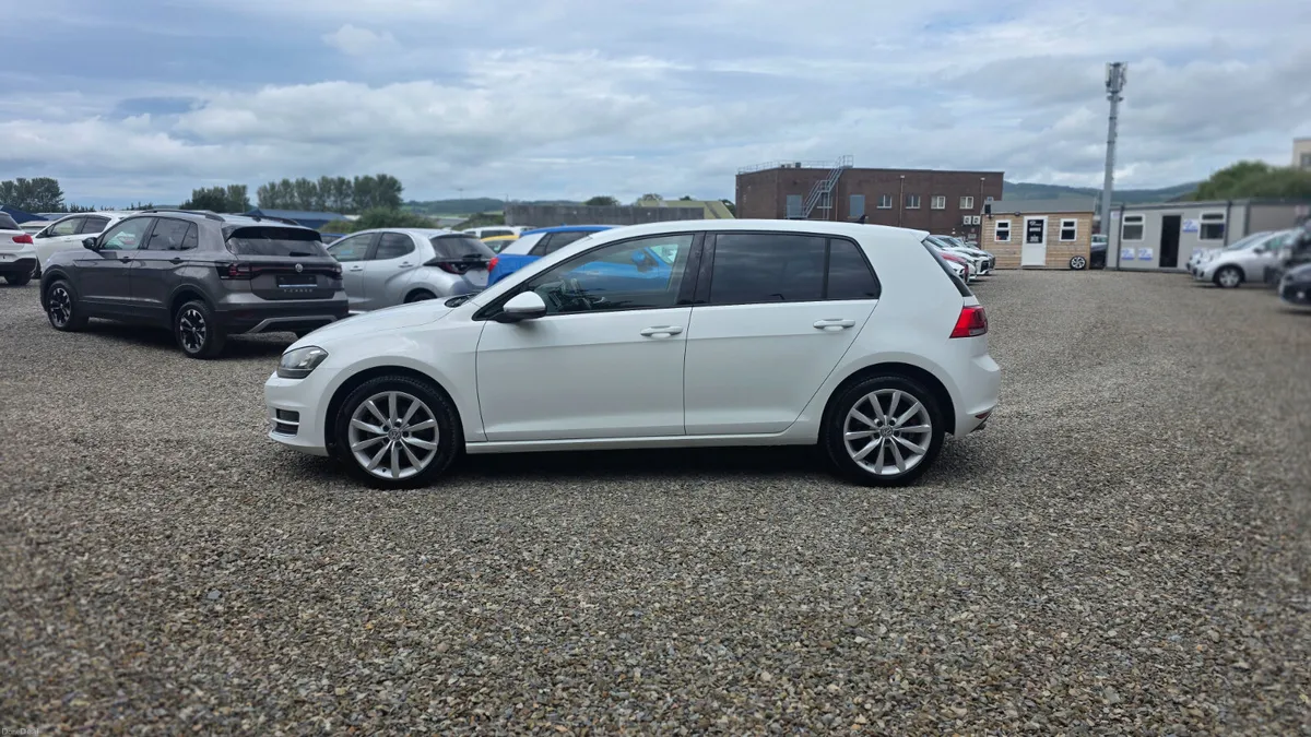 2016 VW Golf Highline DSG Automatic - Image 4