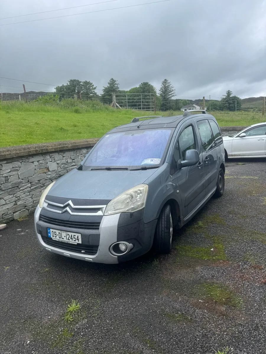 Citreon Berlingo 5 seater - Image 2