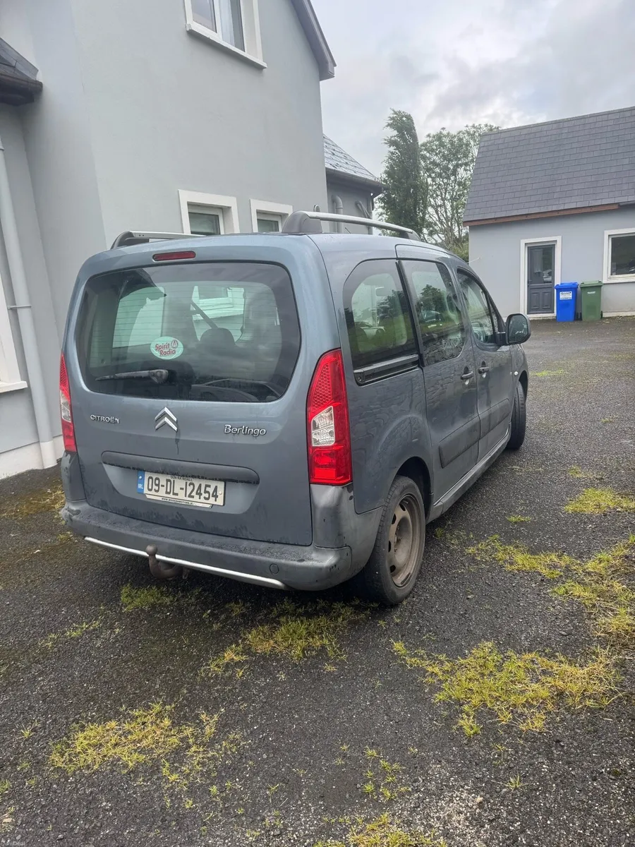 Citreon Berlingo 5 seater - Image 3