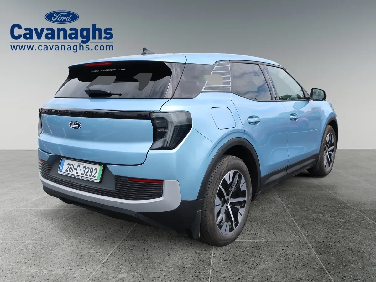 2026 Ford Explorer SELECT 5Dr 77kWh Extended Range - Image 4