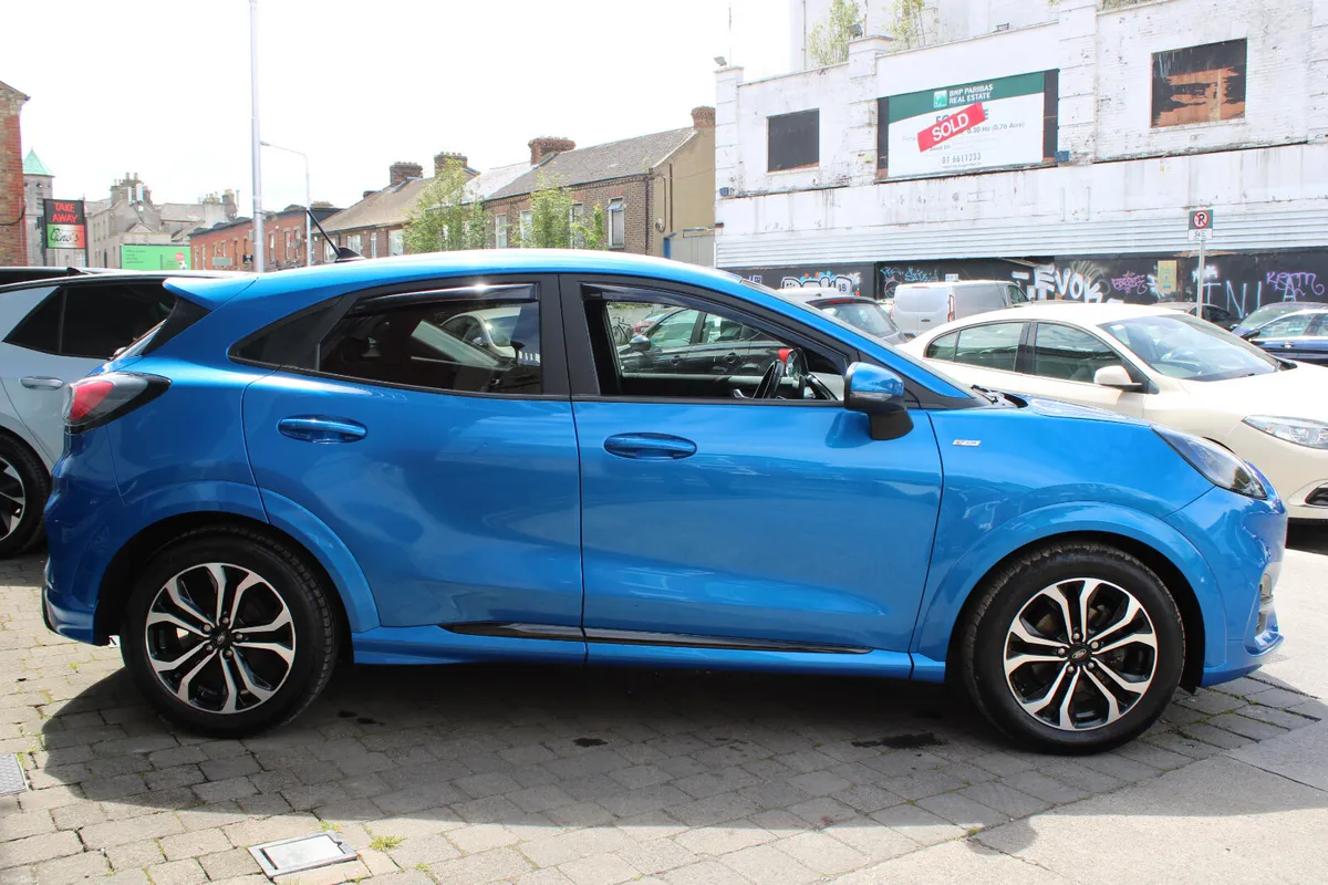 ST-LINE 1.0L TURBO - HYBRID - 1 OWNER -  NEW NCT - Image 6