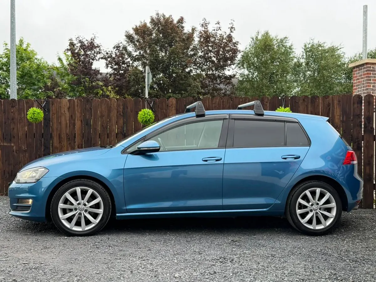 Volkswagen Golf HIGHLINE W/ LEATHER - AUTO - LOW K - Image 4