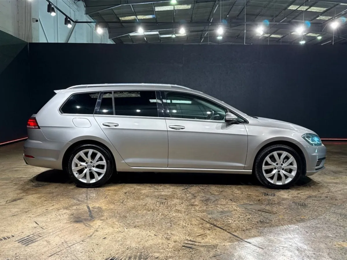 Volkswagen Golf 1.4 TSI HIGH LINE AUTOMATIC - ALLO - Image 3