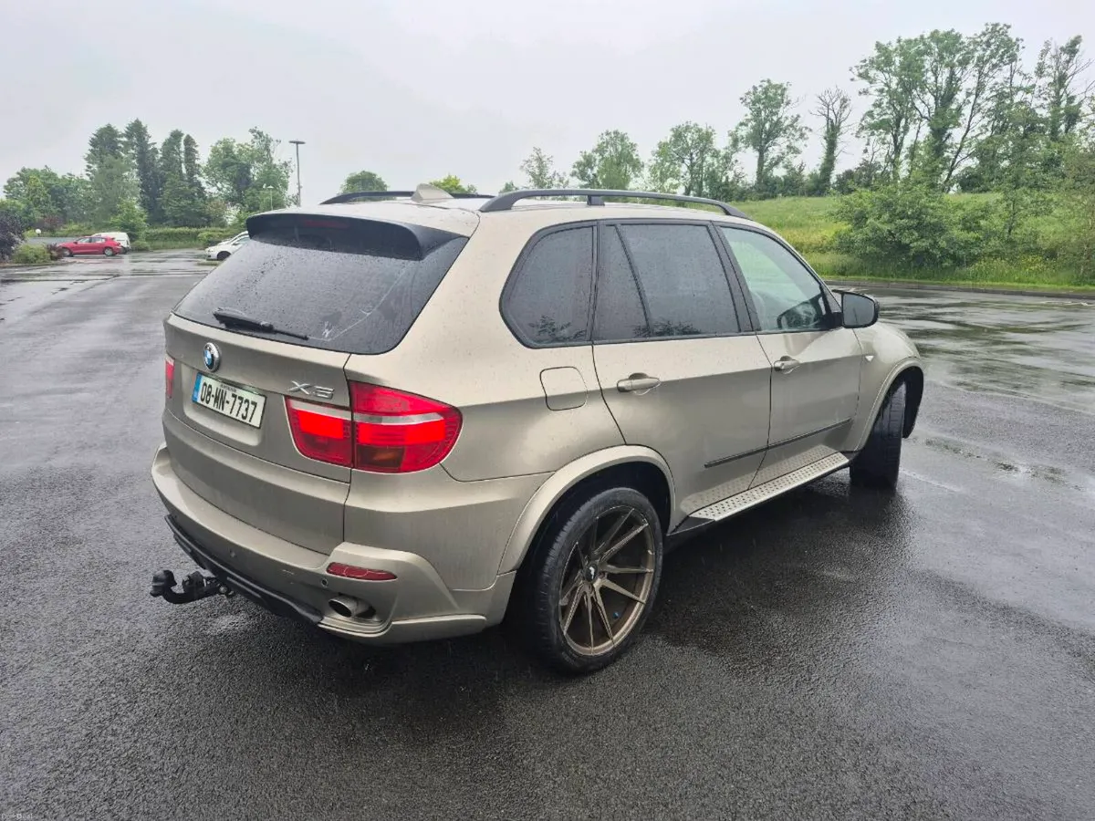 Bmw X5 commercial - Image 4