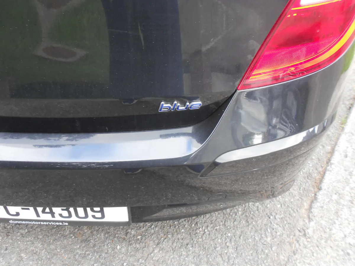 Hyundai diesel 1.6 i30 2011 - Image 6