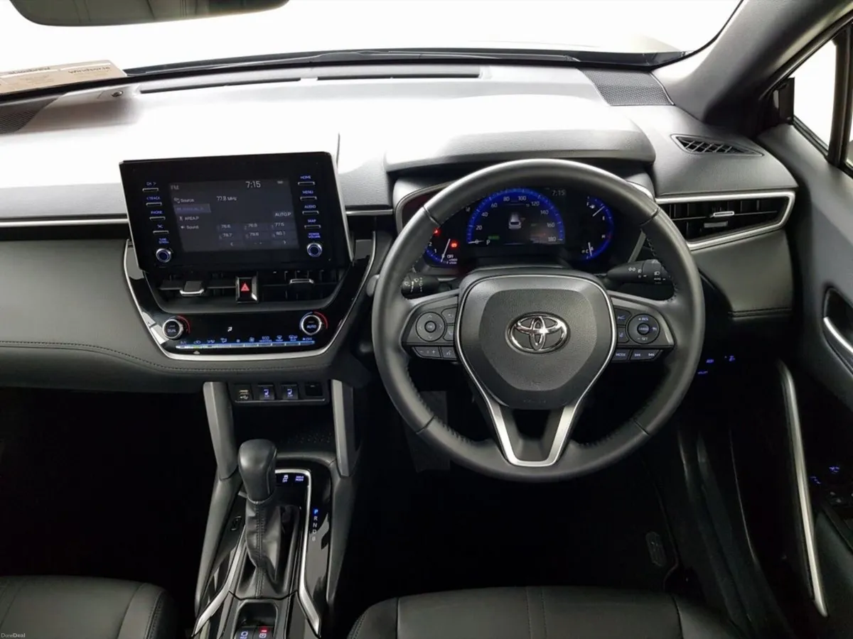 Toyota Corolla Cross Corolla Cross Hybrid auto - Image 4