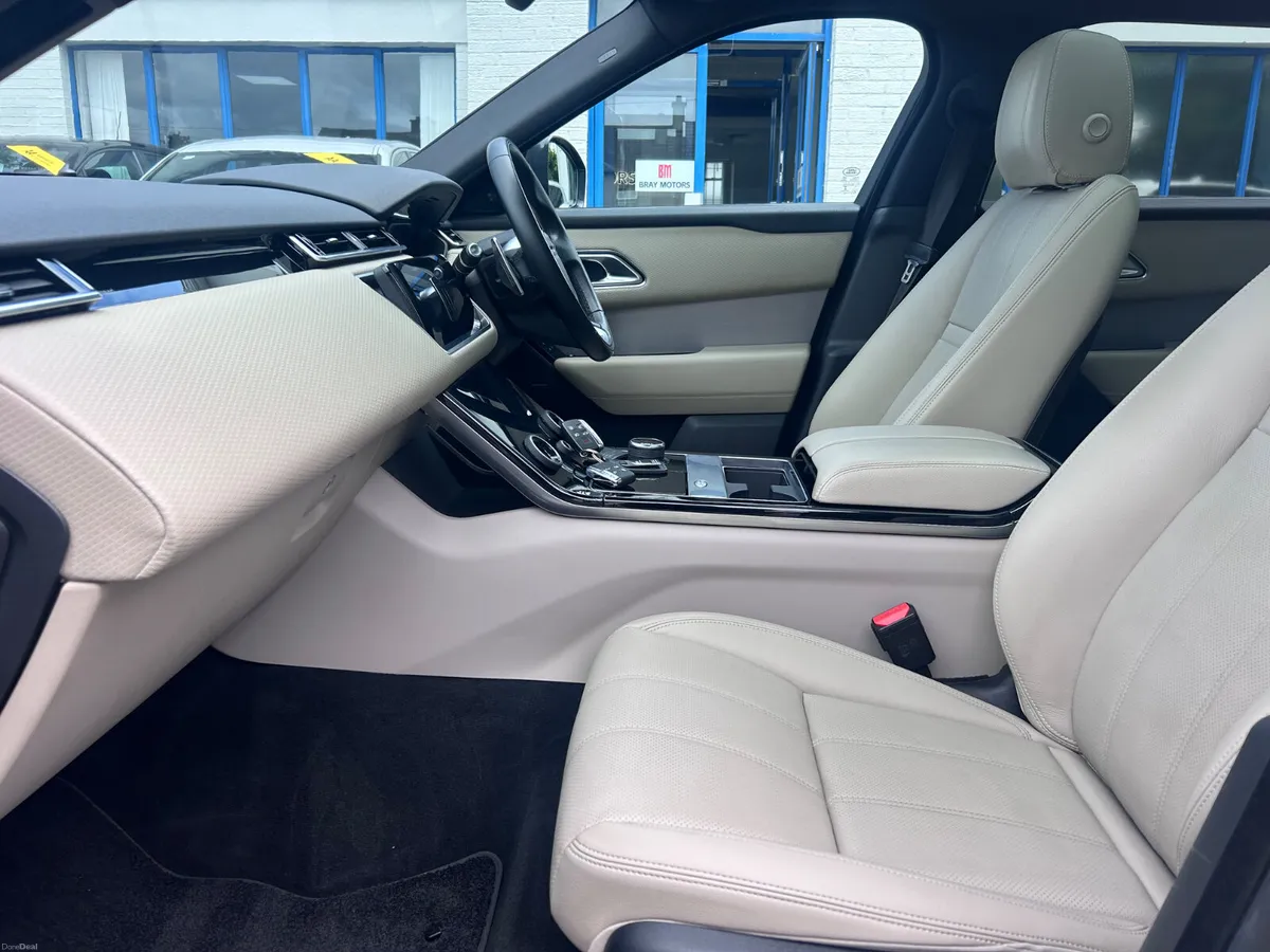 2018 RANGE ROVER VELAR 2.0d AUTO R DYNAMICS - Image 4