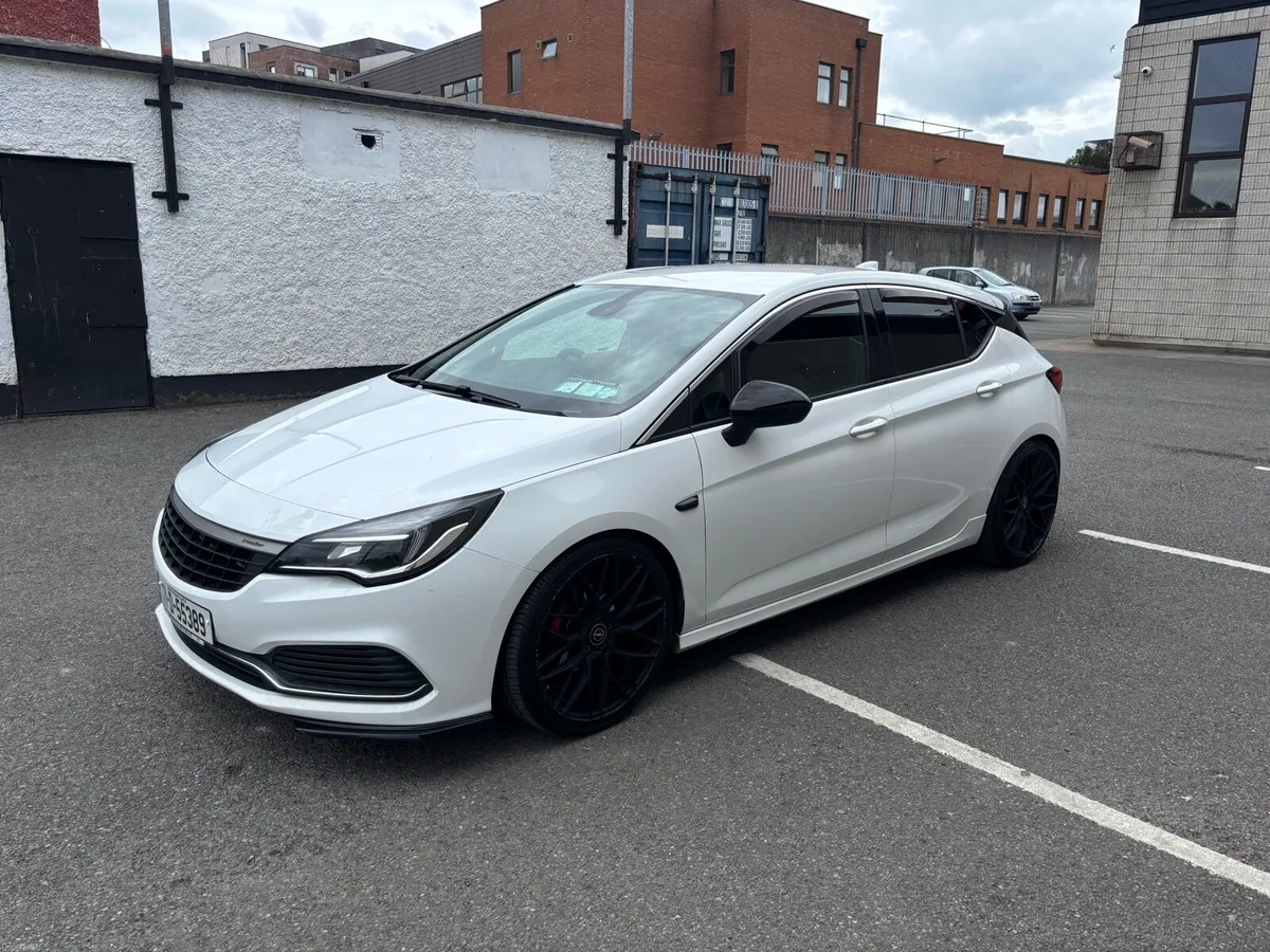 Vauxhall Astra SRI 150BHP - Image 1