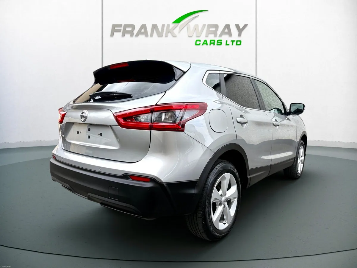 2019 NISSAN QASHQAI 1.5 DCI *192*SAT NAV*MINT*FSH* - Image 5