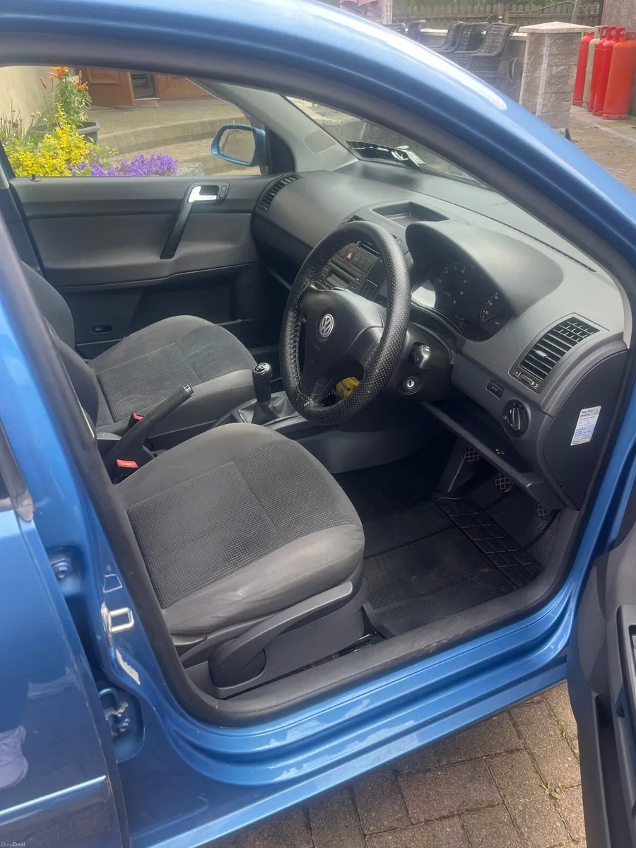 Volkswagen Polo 2008 ideal start car. - Image 3