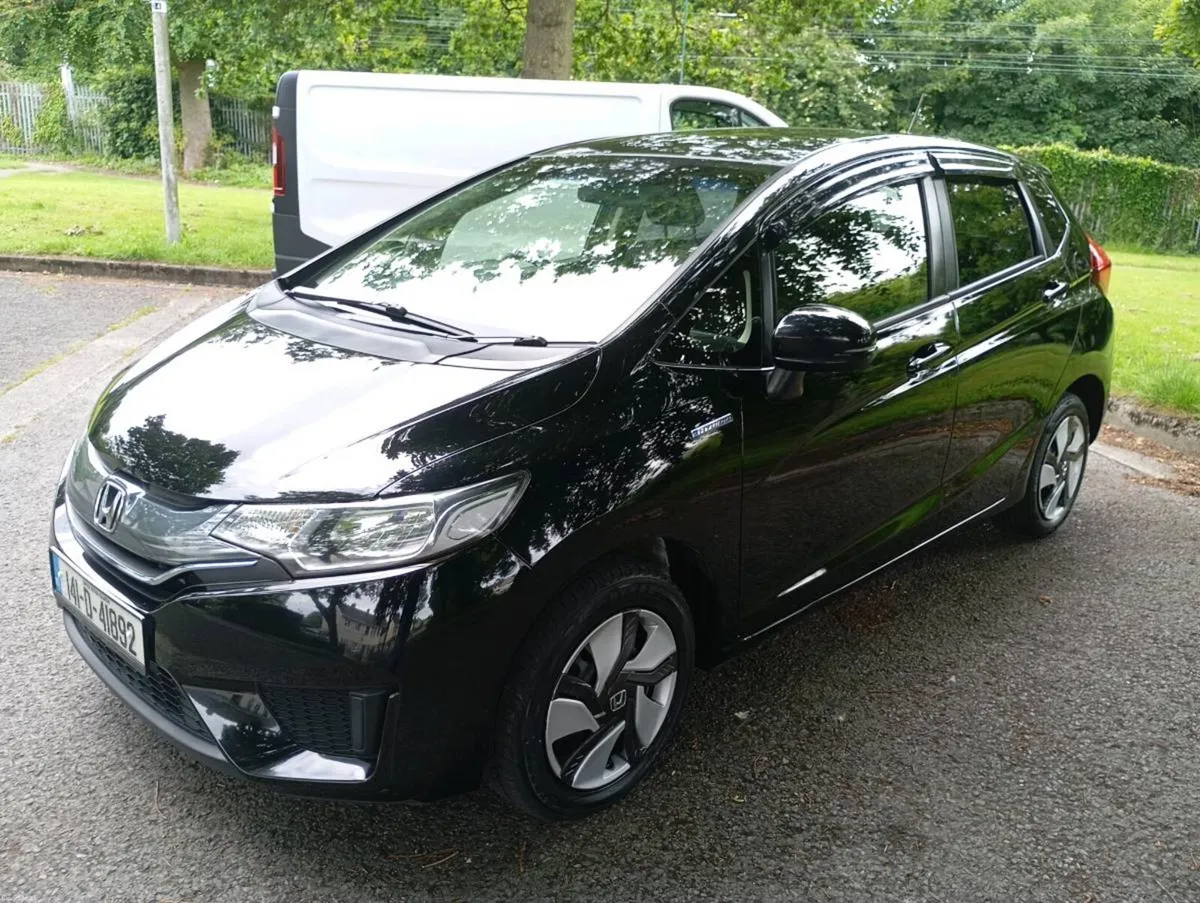 2014 Honda Fit self charging Hybrid New Model - Image 3