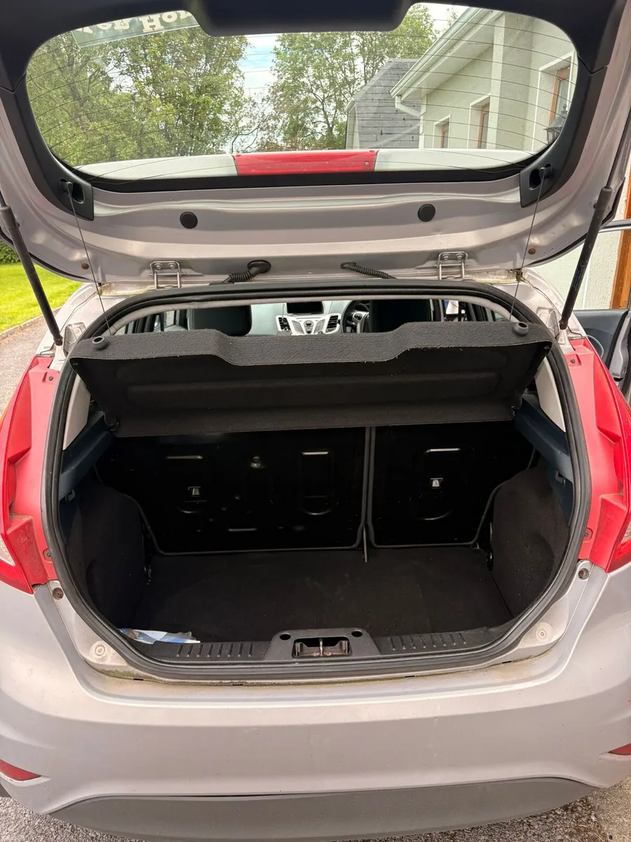 Ford Fiesta - Image 5
