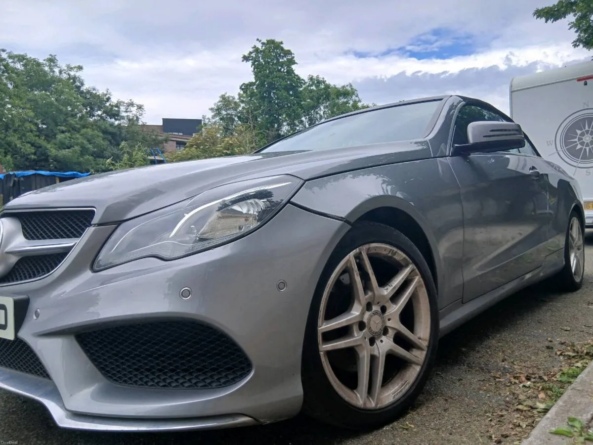 Convertible E-class Mercedes diesel north of Irela - Image 1