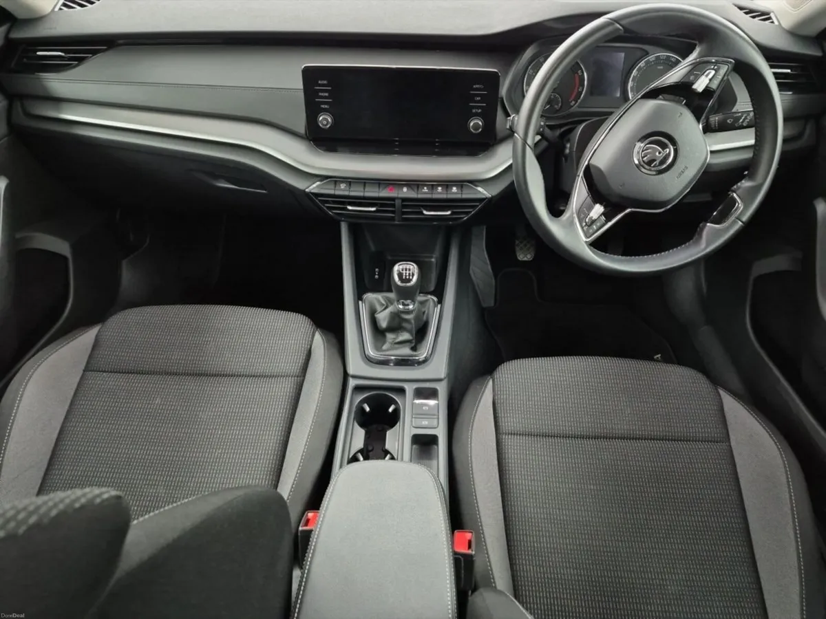 Skoda Octavia OCTAVIA AMB 1.0TSI 110HP - Image 4
