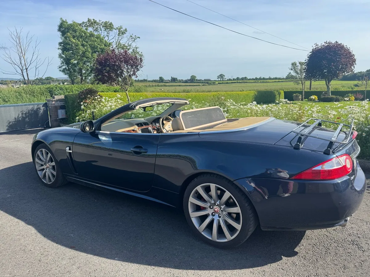 Car - Image 4