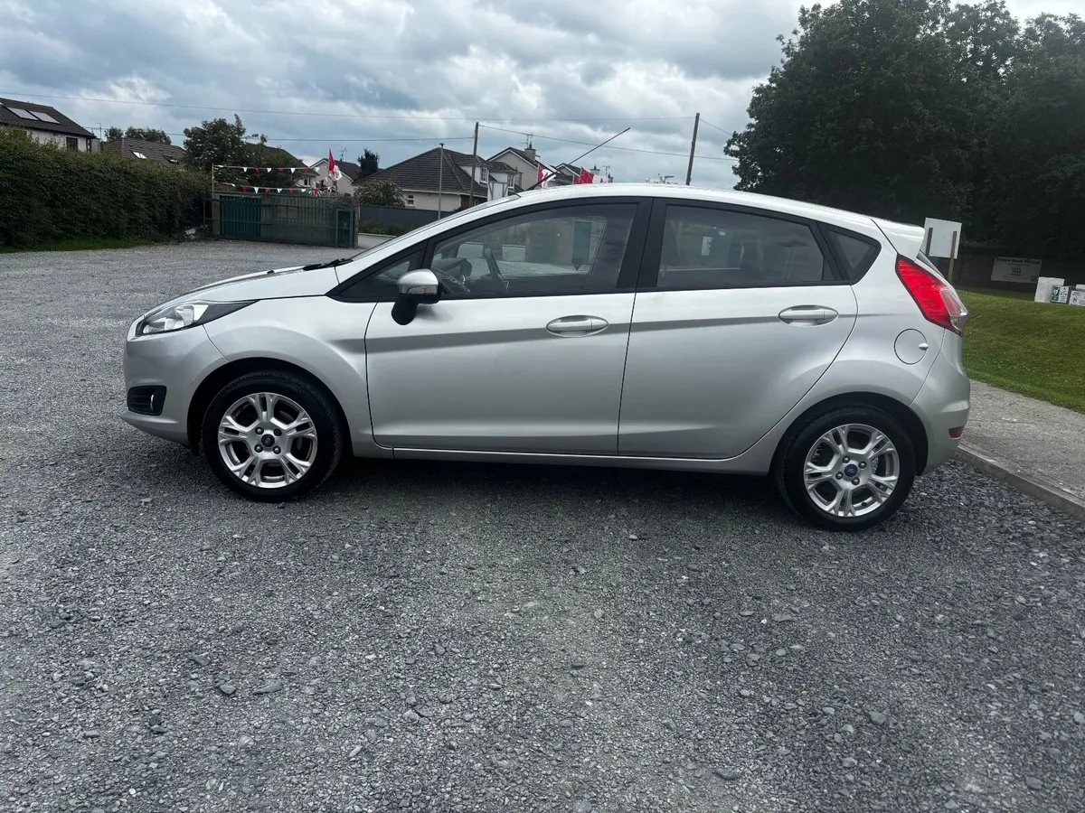 Ford Fiesta 2017 - Image 4