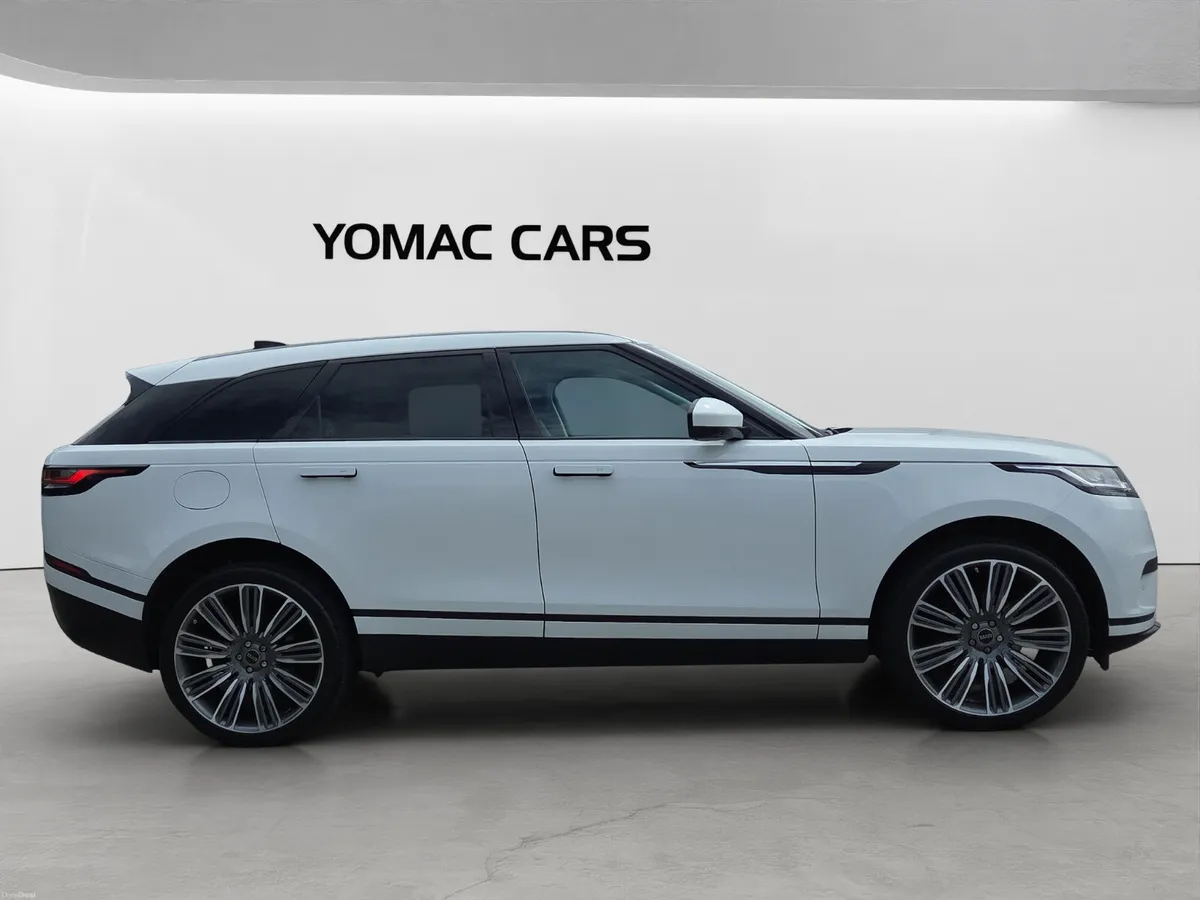 LAND ROVER RANGE ROVER VELAR R-DYNAMIC D180 - Image 3