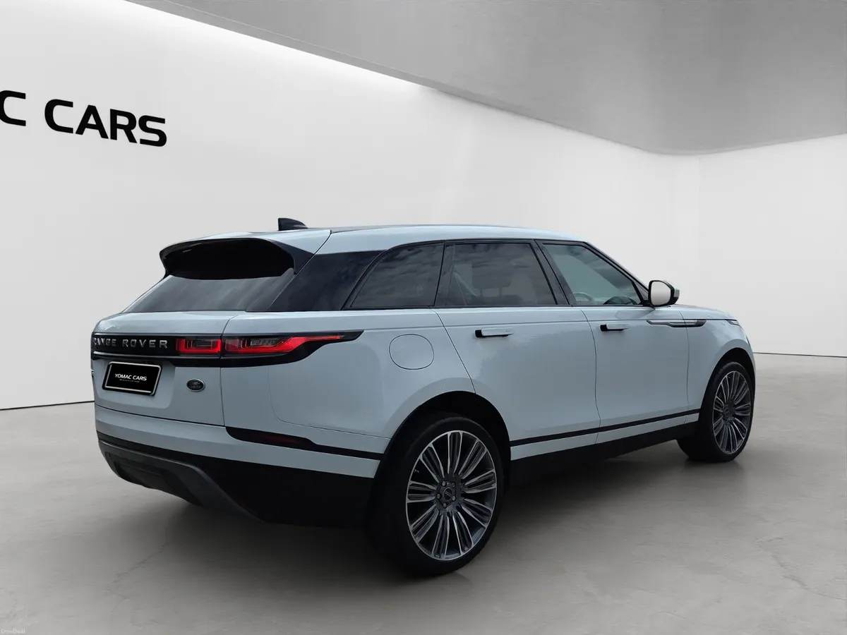LAND ROVER RANGE ROVER VELAR R-DYNAMIC D180 - Image 4