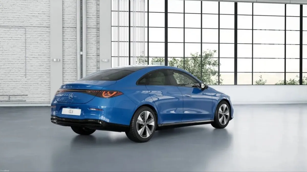 Mercedes-Benz CLA CLA 200 SALOON PROGRESSIVE LINE - Image 3