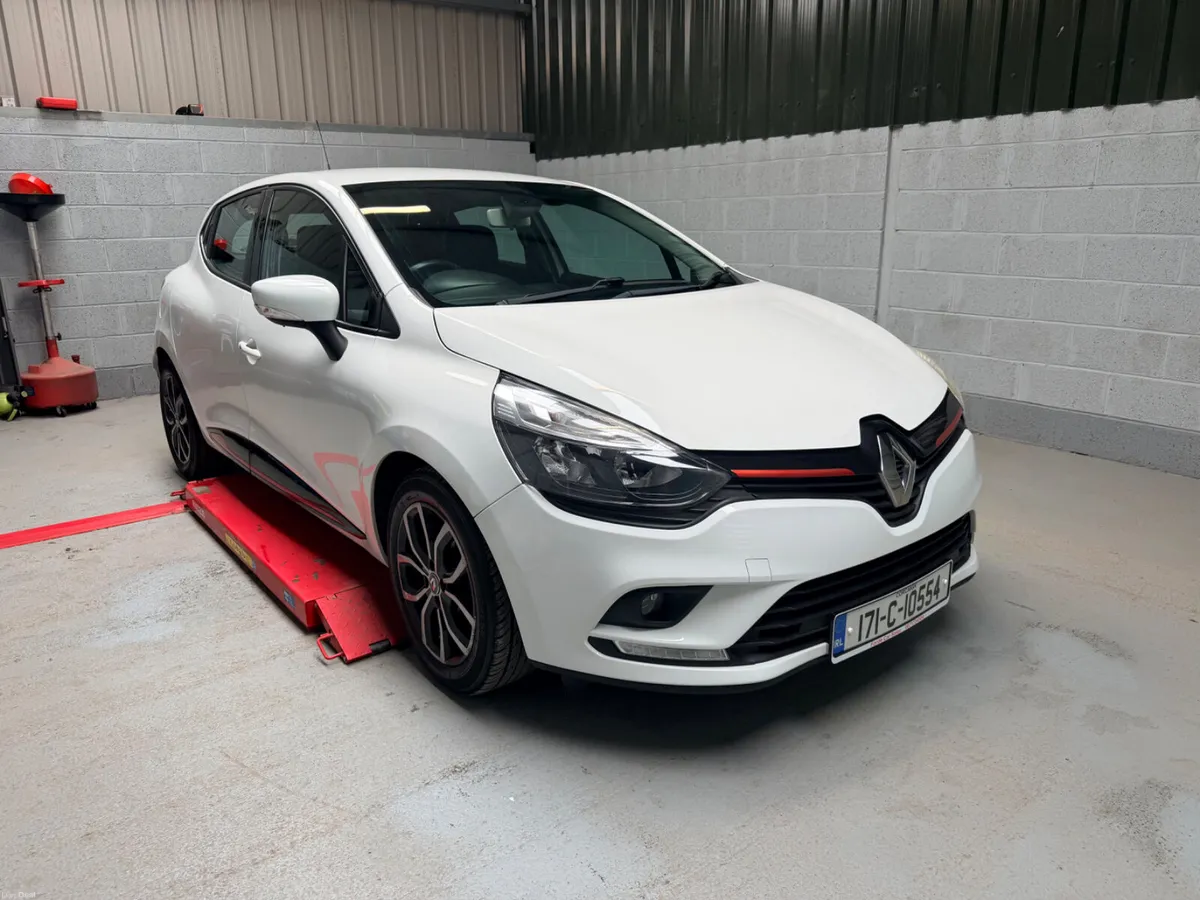 Renault Clio 2017    Great Spec ! - Image 2