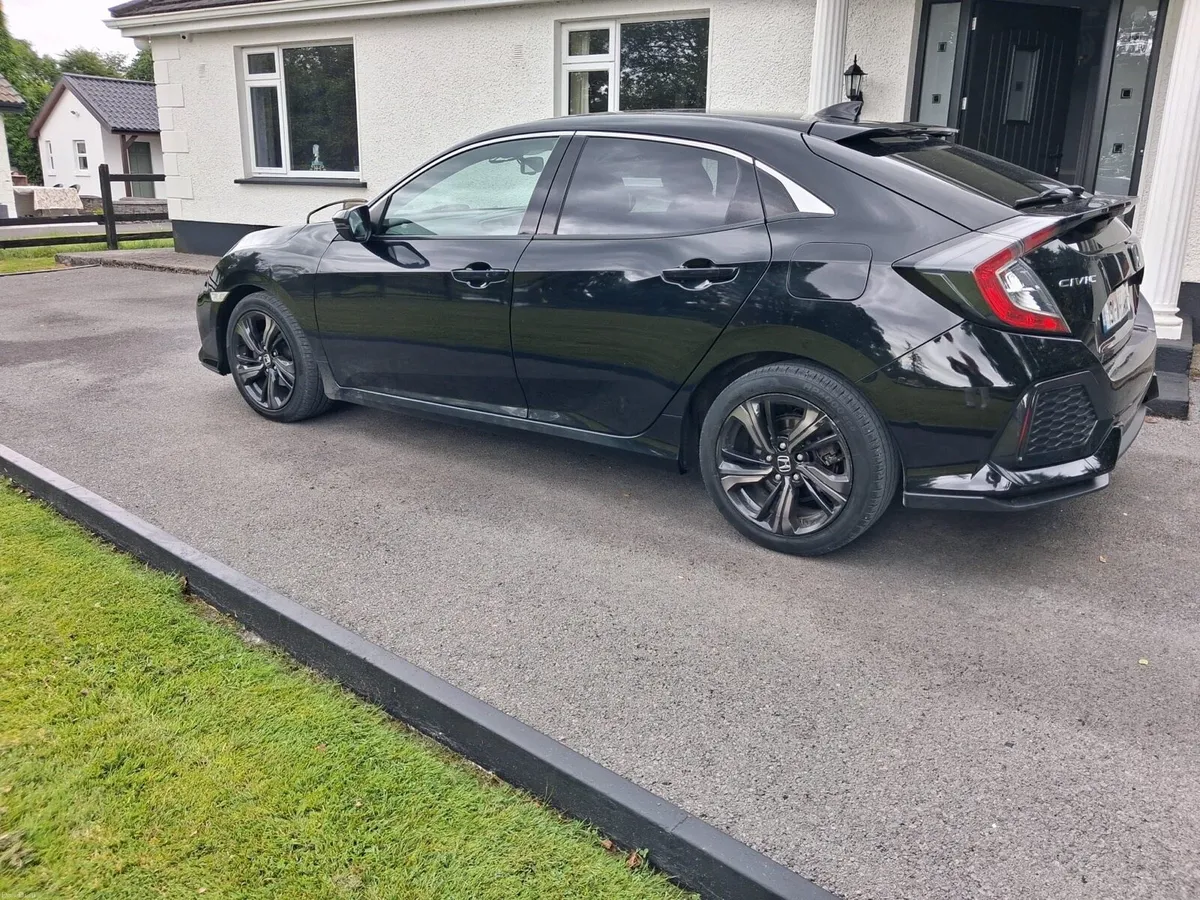 Honda civic - Image 3