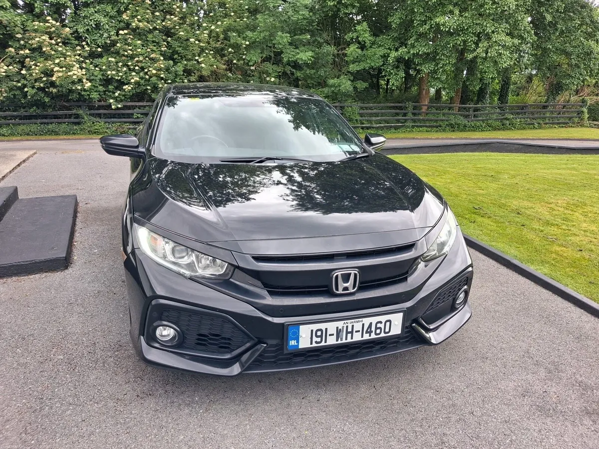Honda civic - Image 1