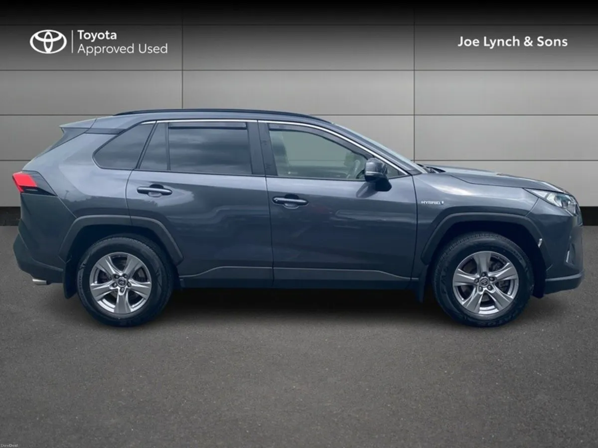 Toyota RAV4 RAV4 HYBRID LUNA 4DR AUTO - Image 3