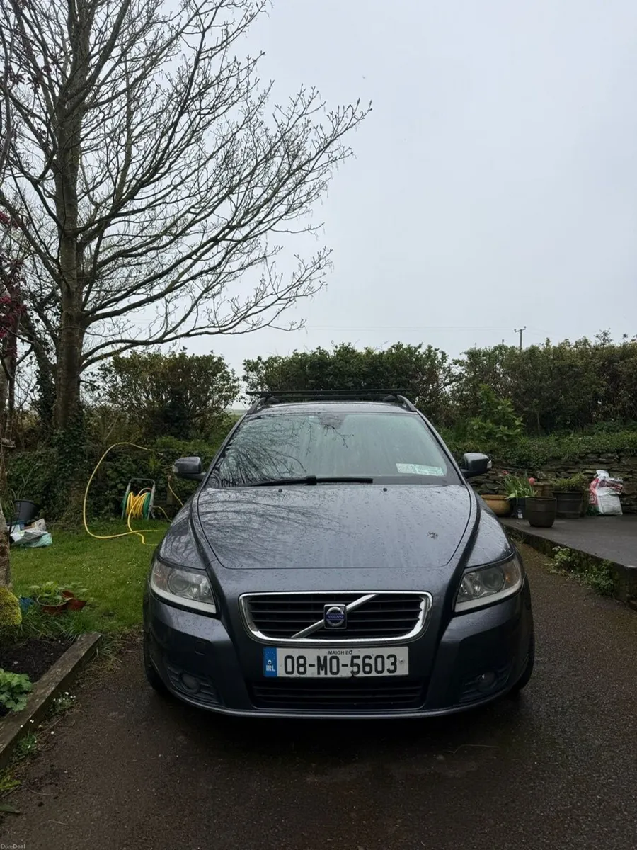 Volvo V50 1.6D SE 05DR, 2008 €1950 ONO - Image 1
