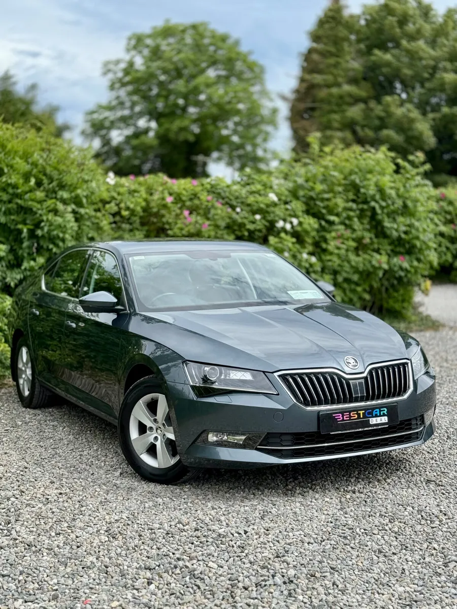 2019 Skoda Superb 2.0 TDI 150HP - Image 1