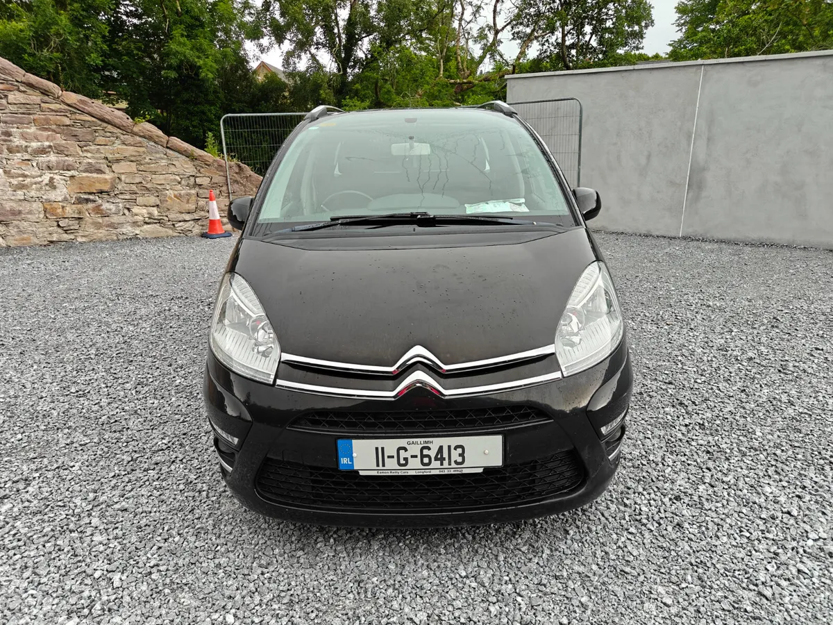 AUTO  7 SEATER NCT & TAX - Image 3