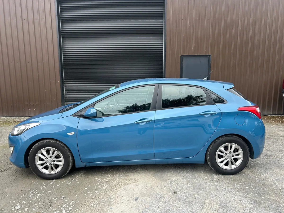 Hyundai i30 2012, cheap insurance - Image 2