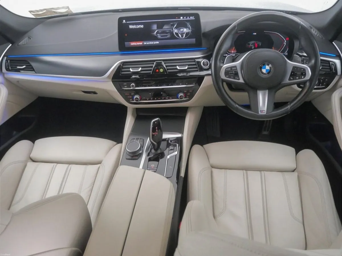 BMW 5-Series 520d M Sport Touring - Image 4
