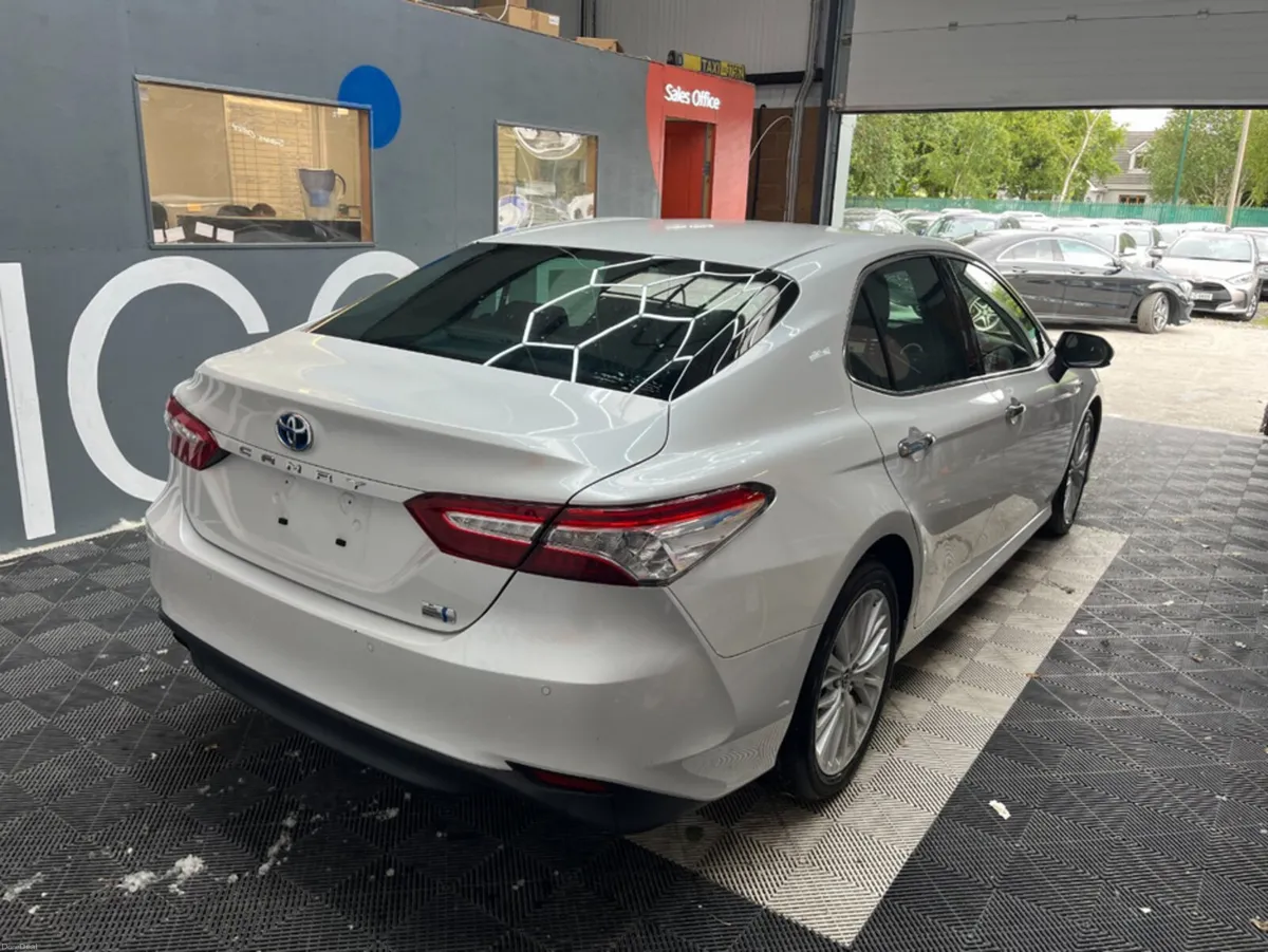 Toyota Camry 2019 TOYOTA CAMRY G 2.5 AUTOMATIC / C - Image 2