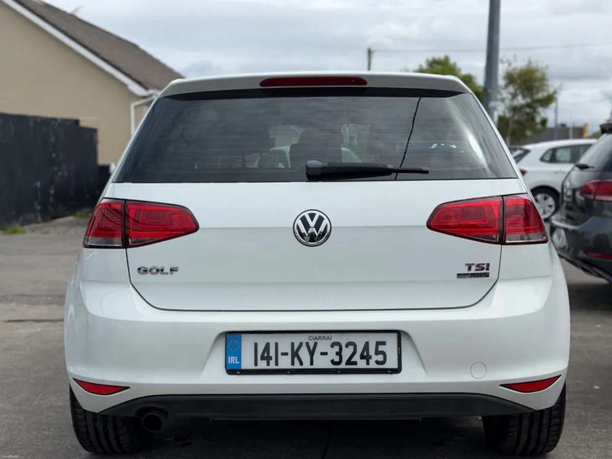 Volkswagen Golf High Spec AUTO - Image 5