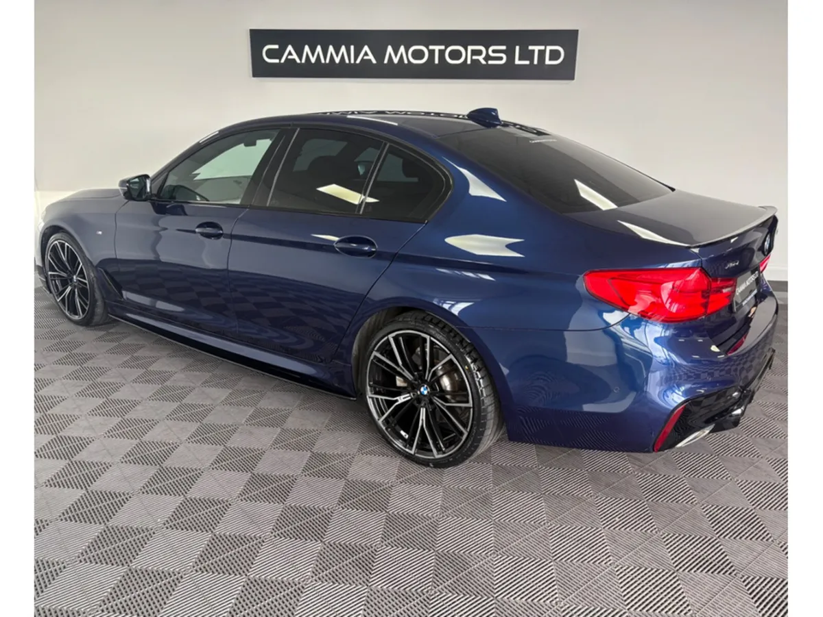 BMW 5-Series BMW 5 SERIES 523D X-DRIVE M-SPORT AUT - Image 3