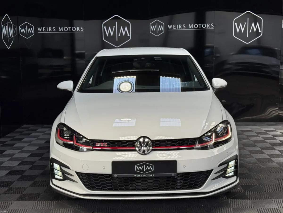Volkswagen Golf GTI PERFORMANCE//AUTOMATIC//ONLY 1 - Image 4