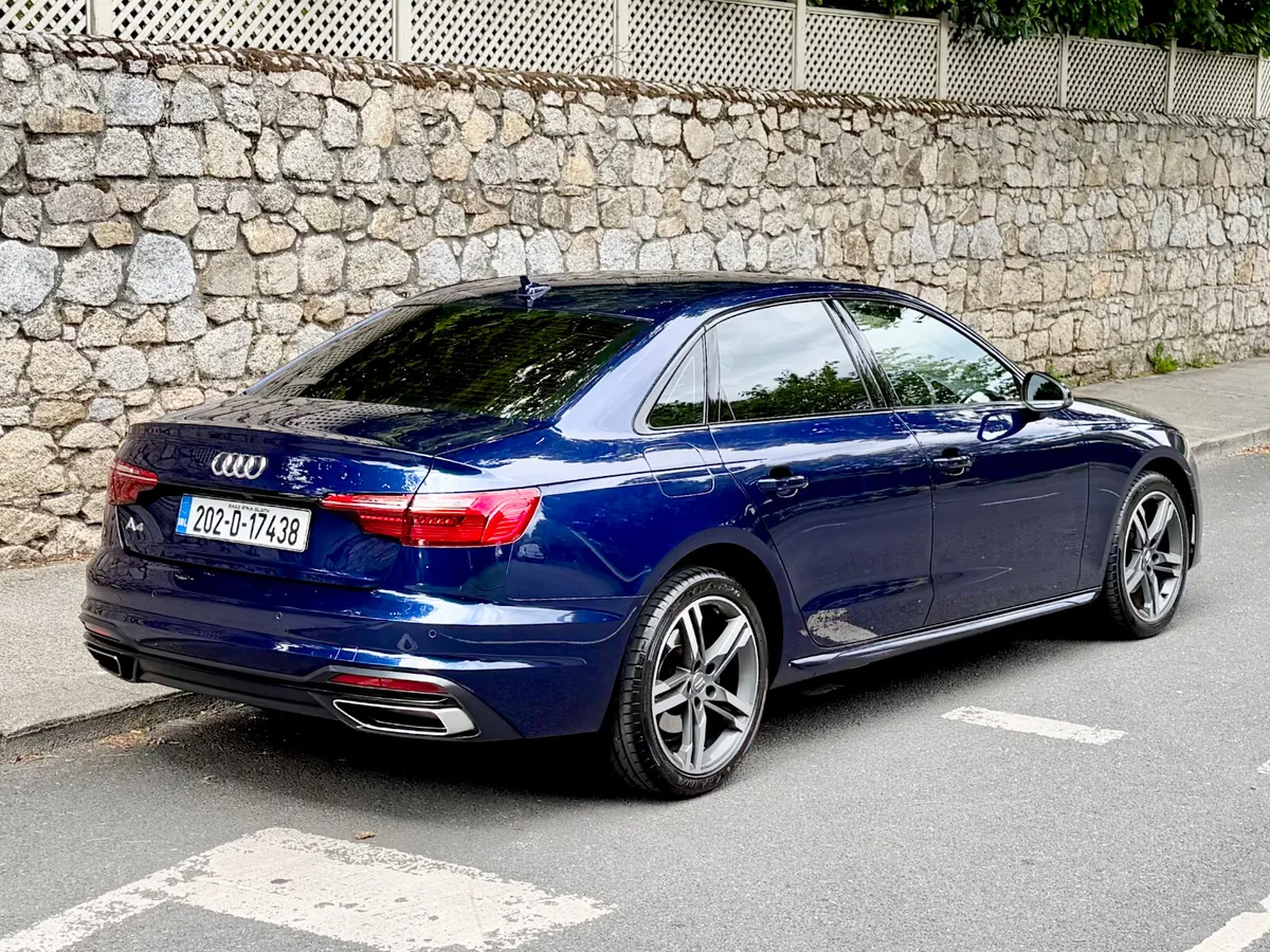 Audi A4 2020!!!!!!!!AUTO.  LEATHER!!!!!! - Image 4