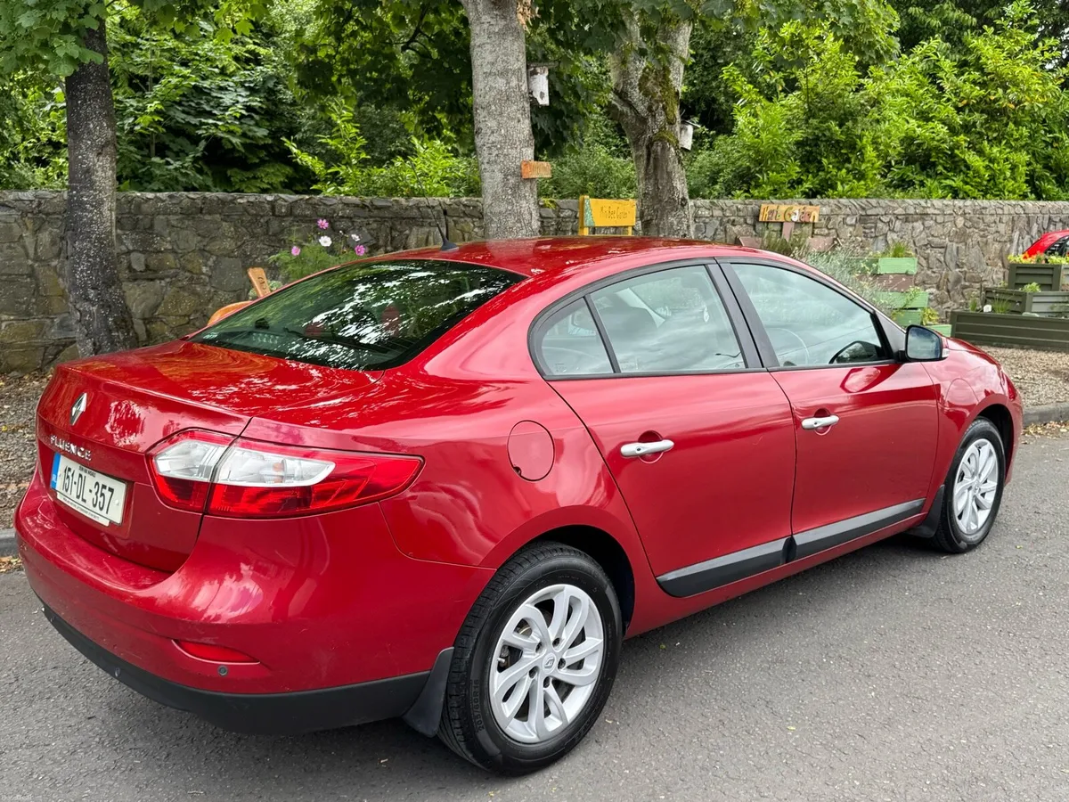 Renault Fluence Dynamique 1.5 DCI - Image 2