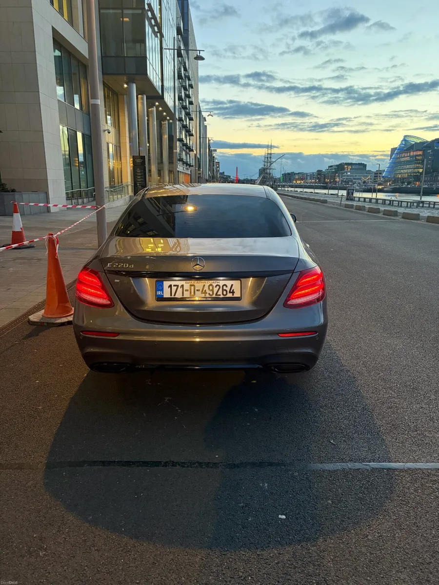 Mercedes E-Class AMG line - Image 4
