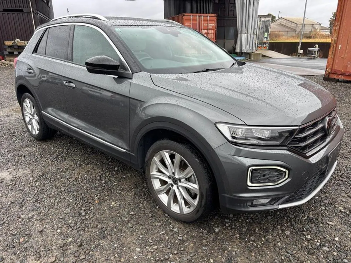 Volkswagen T-Roc Sport - Image 1