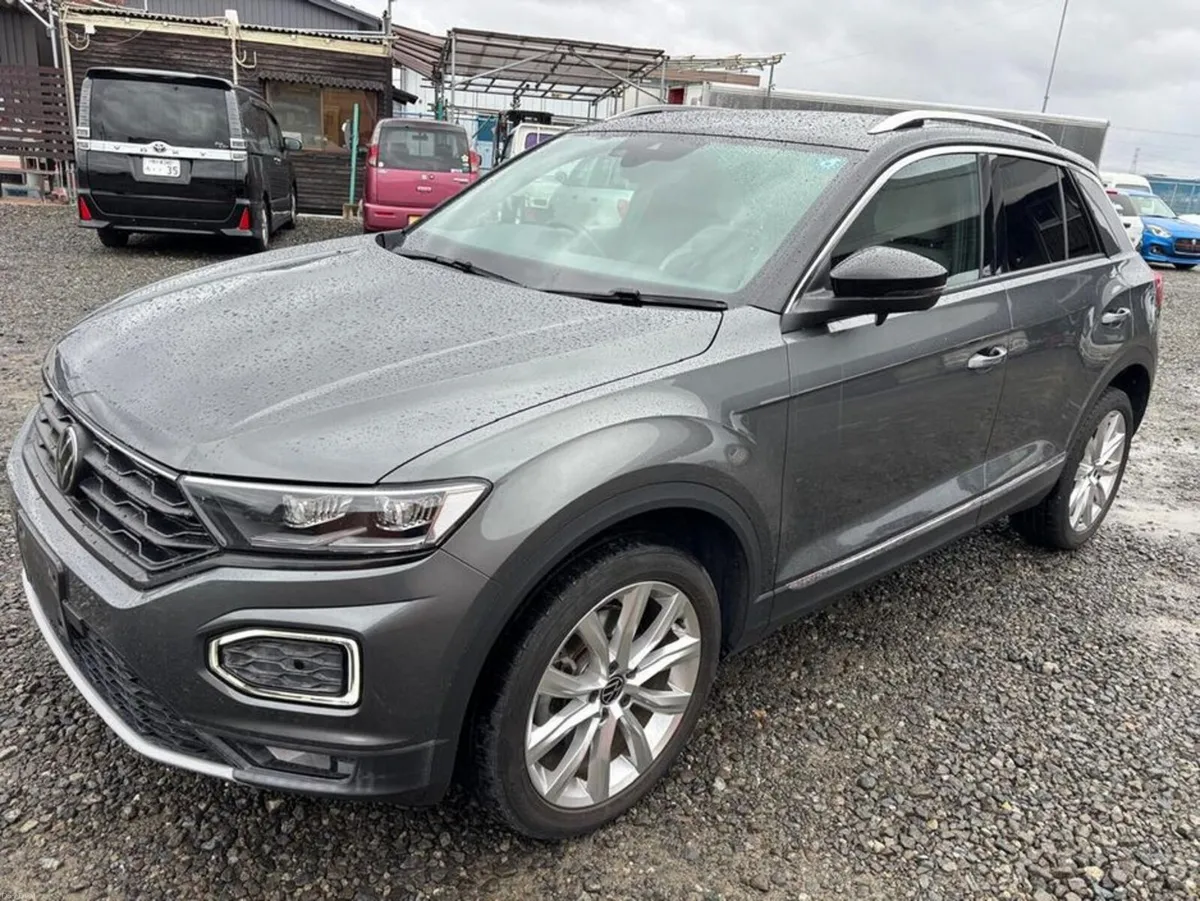 Volkswagen T-Roc Sport - Image 3