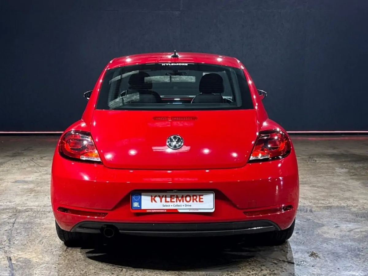 Volkswagen Beetle 1.2 AUTOMATIC DESIGN EDITION - F - Image 4